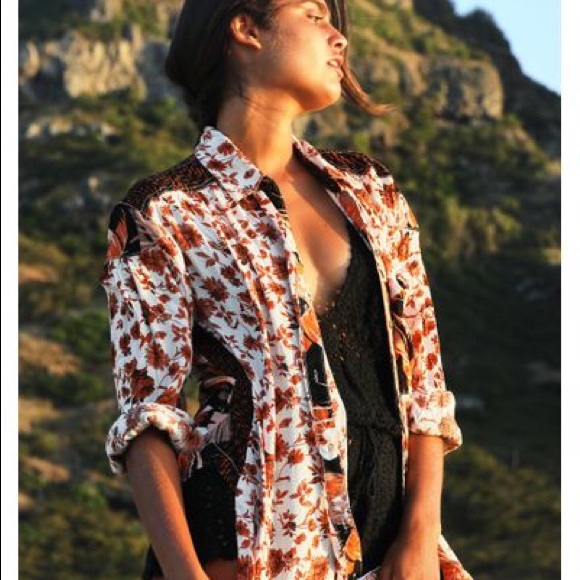 Free People Skate Squad Button down - never worn! - Picture 2 of 6